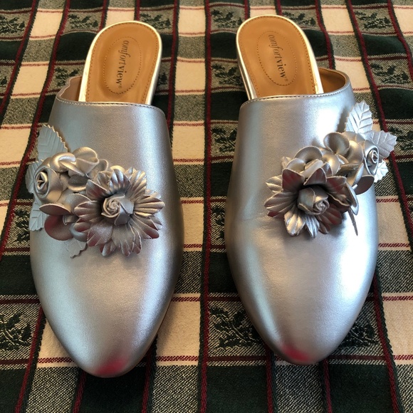 Comfortview Silver Mules Size 11WW - Picture 5 of 8
